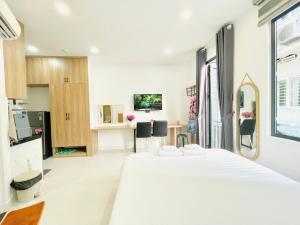 504 Kiwi Mordern Studio With Kitchen & Balcony