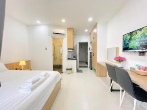 504 Kiwi Mordern Studio With Kitchen & Balcony