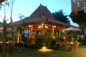 Omah Sinten Heritage Hotel & Resto