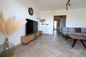 Appartements Spacieux Appartement Vue Mer et Montagne en dernier etage avec Terrasse - Parking et Wifi : photos des chambres