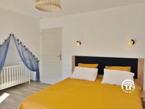 Maisons de vacances Gite du Vieux Chene, jusqu-a 5 personnes : Maison de Vacances