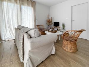 Maison moderne et spacieuse près de la mer