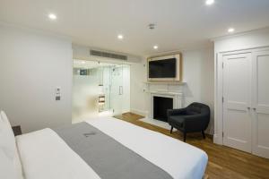 51 Gloucester Pl, Marylebone, London W1U 8JF, England.