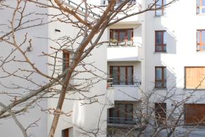 Appartements Large quiet apartment with balcony : photos des chambres