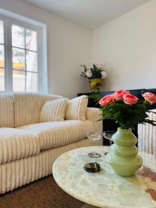 Charming holiday home with terras near the beach