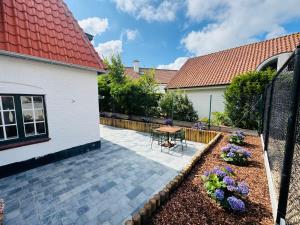 Charming holiday home with terras near the beach