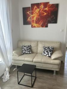 Appartements Ganzes Haus in Basel Leymen Tiere willkommen : photos des chambres