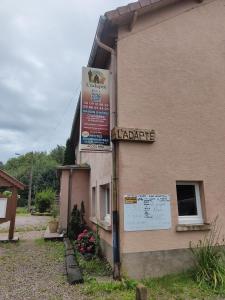 lAdapté