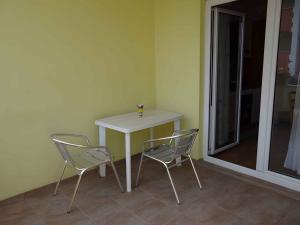 Apartment Okrug Gornji 24