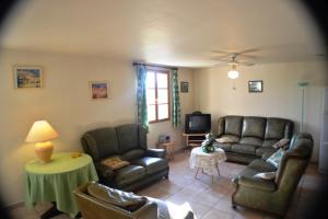 Maisons de vacances La Treille 1 8 pers : photos des chambres