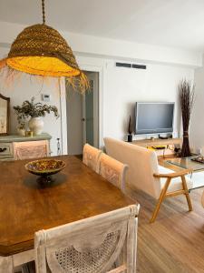 Increíble piso a pocos metros del mar con piscina