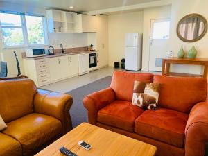 Top spot - Spacious 2BR Stay - 3hvězdičkové hotely ve městě Hamilton