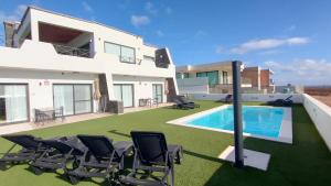 Sunshine Apartments - Saltwater