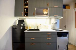 Nice 25m With Wifi In Paris