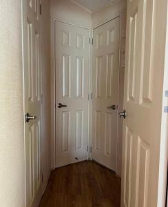 Campings Beautiful Mobile Home In Biot South Of France,Near Antibes : photos des chambres