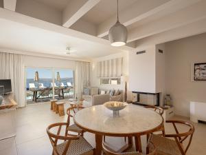 Adeste Seaview Villas - Private Pools, 900m to sea