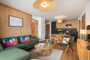 Apartment Erin Champagny-en-Vanoise - by EMERALD STAY