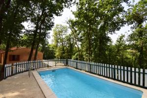 Domaine du Mayne - Le Sorbier - Clévacances 2 Clés