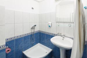 Casa Blanca din COSTINESTI