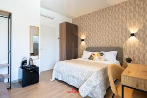 Barirooms - Sparano Suites