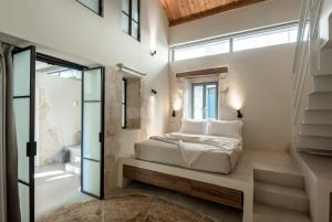 Olive Hideaway Private Pool Villa, Chania Sleeps 7