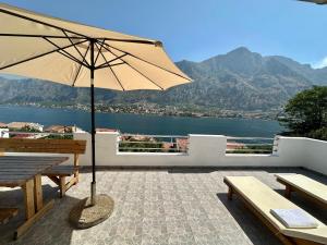 House with big terrace and beautiful sea view