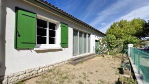 Villas St Georges de Didonne - MAISON en plein CENTRE-VILLE - PROCHE PLAGE : photos des chambres