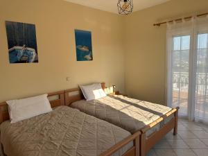 Villa Avra Arillas sunsets and large pool