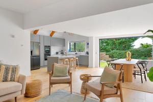 Finest Retreats - Firethorn