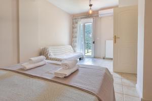 Nikos and Vickys House