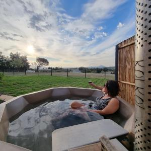 La Vita Romantic Getaway Cabin