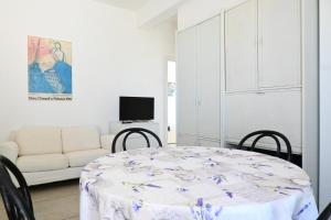 M448 - Marcelli, trilocale con terrazza e spiaggia privata