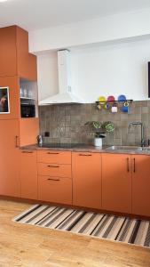 Peaceful Urban Retreat 1805