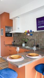 Peaceful Urban Retreat 1805