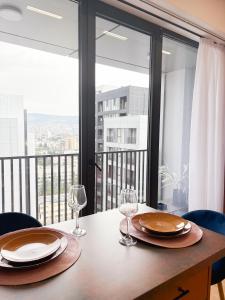 Peaceful Urban Retreat 1805