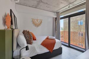 SIX ON N - Fluent Serviced Apartments