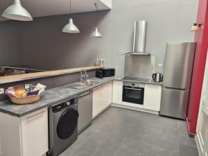 Appartements Chic 4 personnes Hypercentre 5 Minutes Avenue De Champagne : photos des chambres