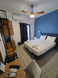 Christina Studios & Apartments