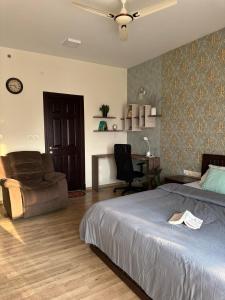 Spacious 2 bhk with workspace & kitchen - TPP Homes