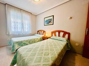 APARTAMENTO 2 Hab CON PISCINA Y GARAJE