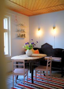 Charming wooden house apartment in Vaasa