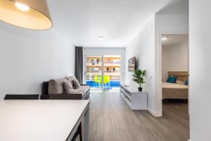 Rentalmar Zahara family suites