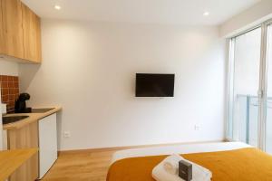 Studio neuf metro Buttes chaumont - Paris 19 - 2P