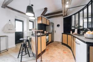 Aretha - 1 chambre dans le Marais.