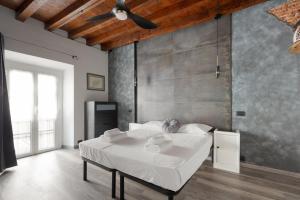 GuestHost - Stylish Industrial Flat near Navigli