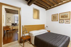 The Balcony Suite - Piazza del Campo