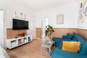 Bright & Charming Apartment in Paris 1BDR