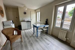 Appartements Duplex au centre de Fontainebleau vivez en plein coeur de la ville : photos des chambres