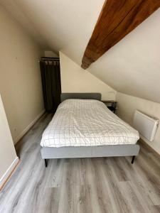 Appartements Duplex au centre de Fontainebleau vivez en plein coeur de la ville : photos des chambres