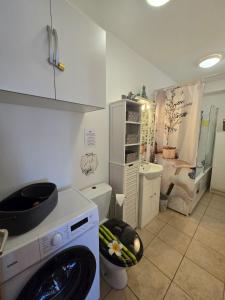Appartements New T2 6 pers vue mer terrasse dans une residence avec piscine : photos des chambres